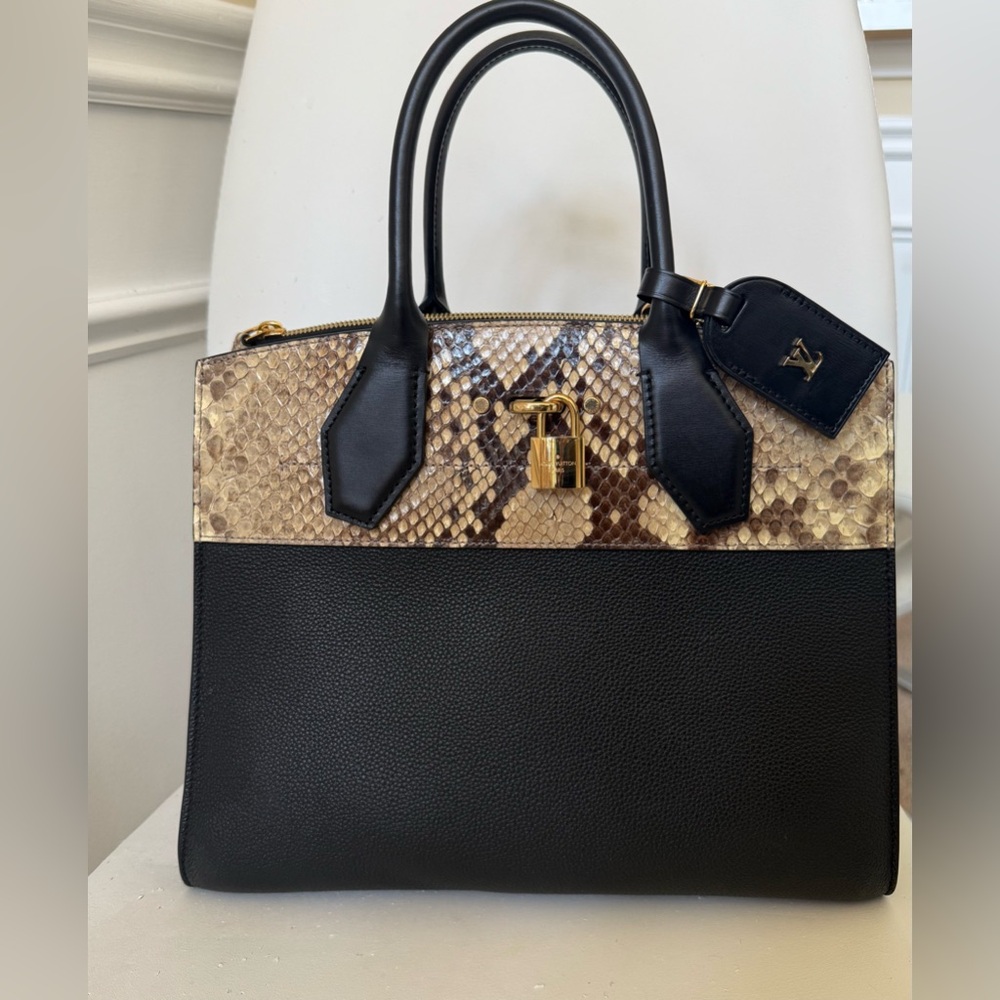 Louis Vuitton Taurillon Python City Steamer MM Black